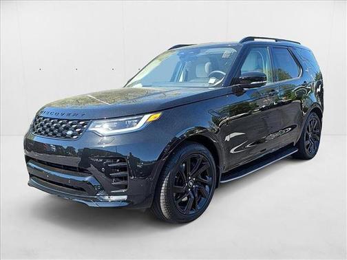 Santorini Black Metallic 2025 Land Rover Discovery P360 Dynamic SE