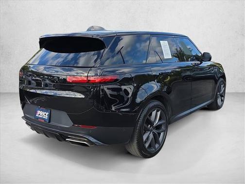 Santorini Black Metallic 2024 Land Rover Range Rover Sport SE