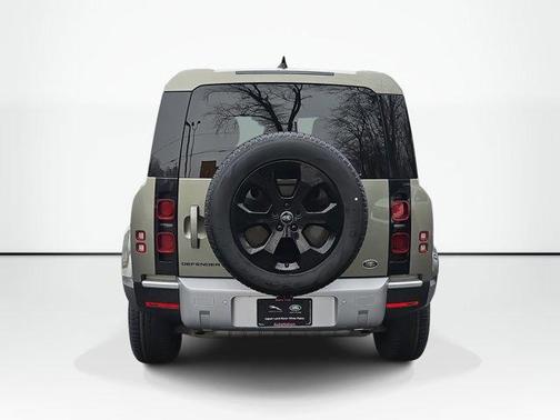 2023 Land Rover Defender 110 S