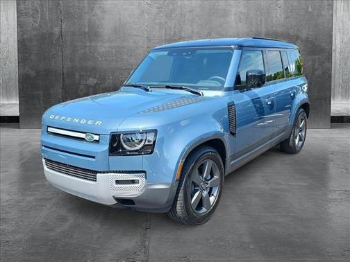 2025 Land Rover Defender 110 P300
