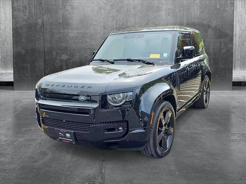 2023 Land Rover Defender 90 Carpathian Edition