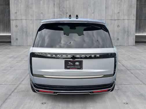 2024 Land Rover Range Rover P400 SE