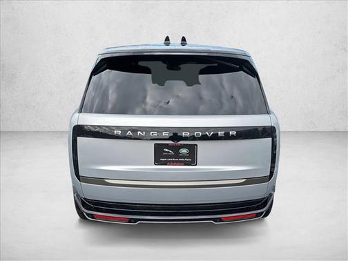 2024 Land Rover Range Rover P400 SE