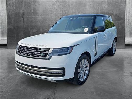 2025 Land Rover Range Rover P400 SE
