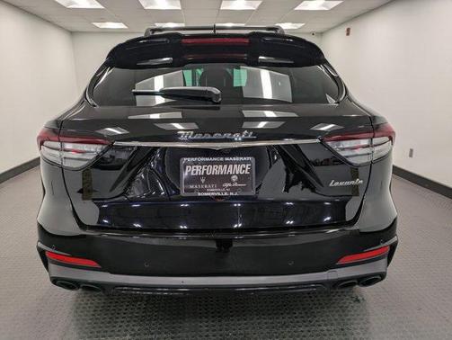 2022 Maserati Levante Modena S