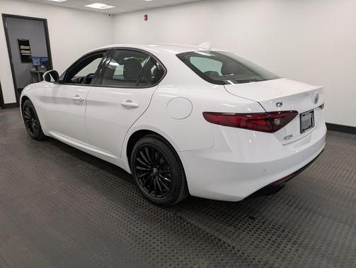 2022 Alfa Romeo Giulia Sprint