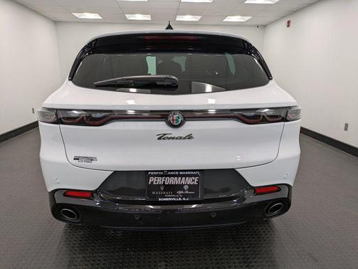 2024 Alfa Romeo Tonale Veloce EAWD