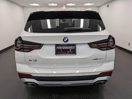 2023 BMW X3 xDrive30i