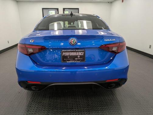 2022 Alfa Romeo Giulia Veloce