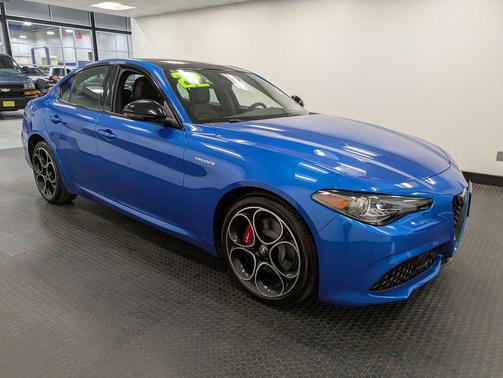 2022 Alfa Romeo Giulia Veloce