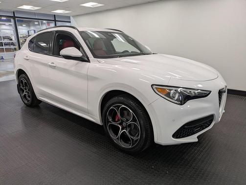 2020 Alfa Romeo Stelvio Ti Sport