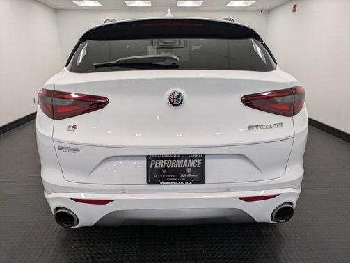 2020 Alfa Romeo Stelvio Ti Sport