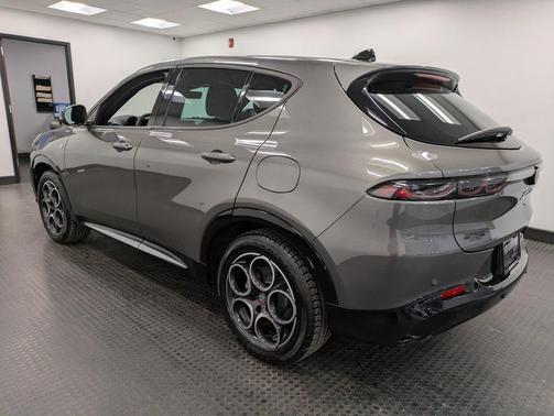 2024 Alfa Romeo Tonale Ti EAWD