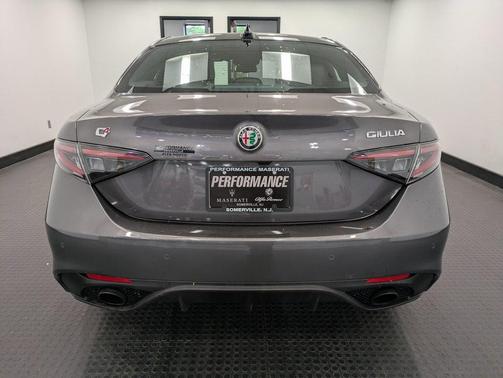 2025 Alfa Romeo Giulia AWD