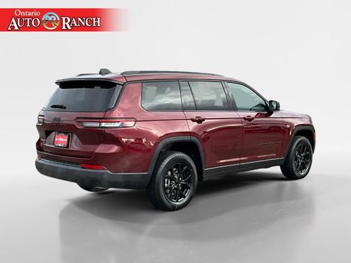 2025 Jeep Grand Cherokee L Laredo