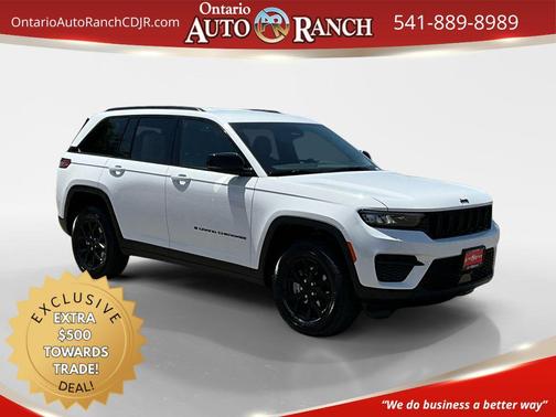 2025 Jeep Grand Cherokee Laredo