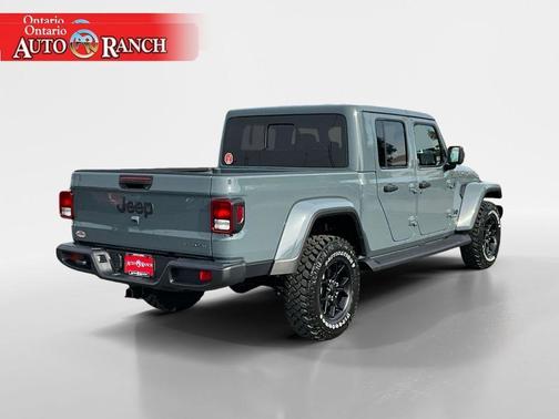 2025 Jeep Gladiator Sport