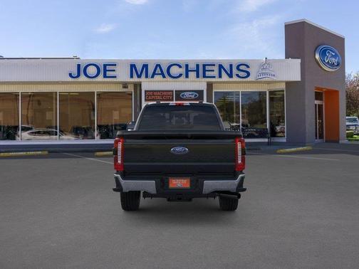 Agate Black Metallic 2026 Ford F-350 Lariat