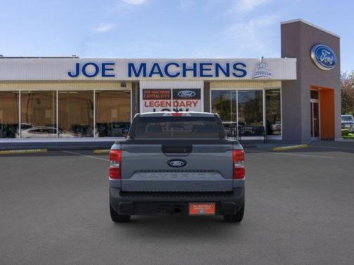Azure Gray Metallic Tri-Coat 2026 Ford Maverick XLT