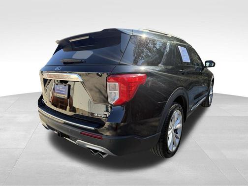 2022 Ford Explorer Platinum