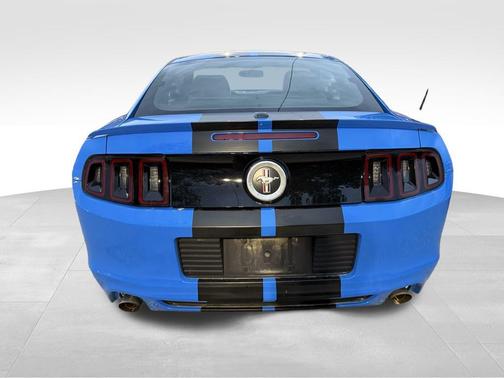 2013 Ford Mustang V6 Premium