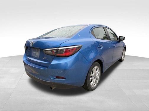 2017 Toyota Yaris iA Base