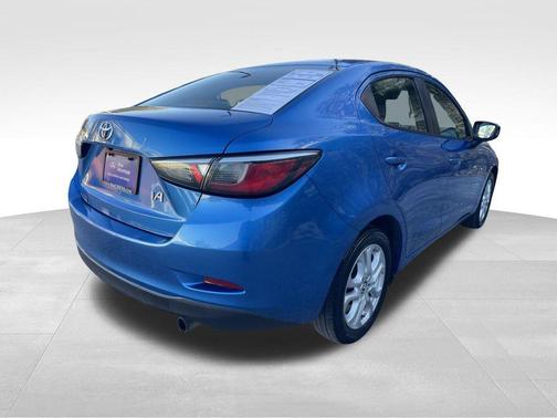 2017 Toyota Yaris iA Base