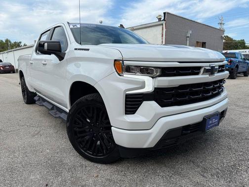 2022 Chevrolet Silverado 1500 RST
