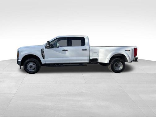 2025 Ford F-350 XLT