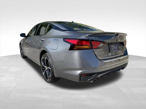 2023 Nissan Altima SR Intelligent AWD
