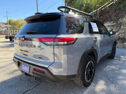 2024 Nissan Pathfinder Rock Creek 4WD