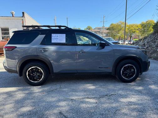 2024 Nissan Pathfinder Rock Creek 4WD
