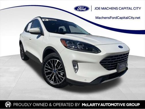 2022 Ford Escape Titanium