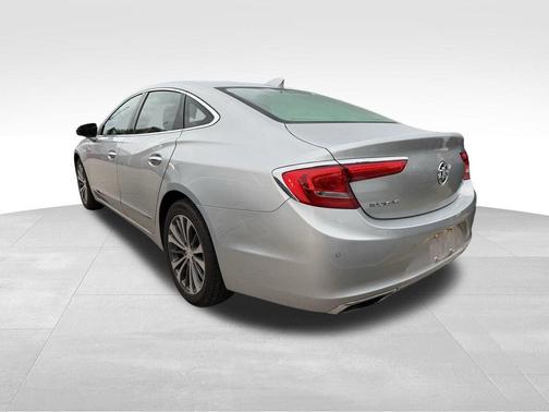 2017 Buick LaCrosse Essence