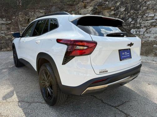 2025 Chevrolet Trax FWD ACTIV