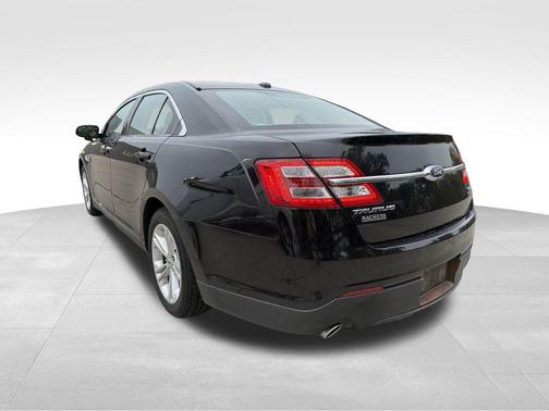 2019 Ford Taurus SEL