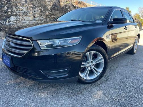 2019 Ford Taurus SEL
