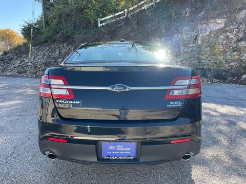 2019 Ford Taurus SEL