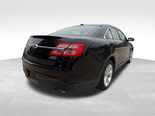 2019 Ford Taurus SEL