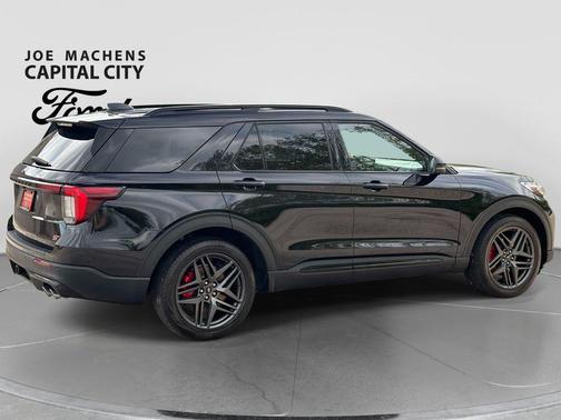 Agate Black Metallic 2025 Ford Explorer ST
