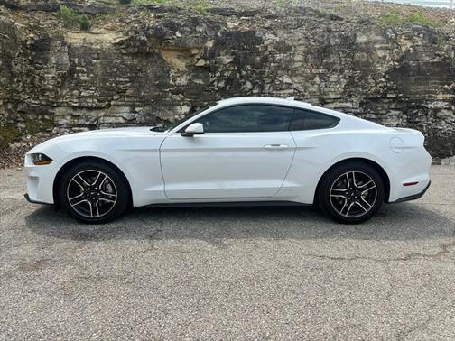 2023 Ford Mustang EcoBoost