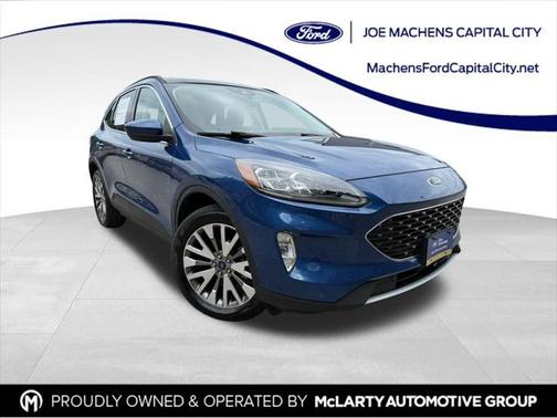 2022 Ford Escape Titanium