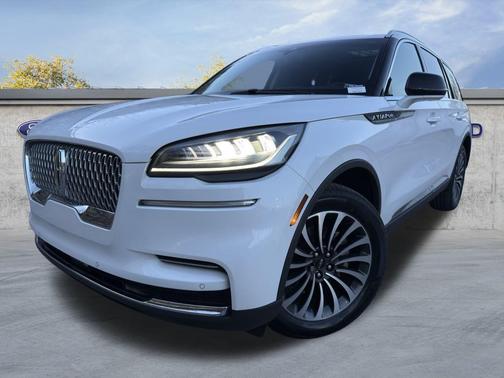 2023 Lincoln Aviator Standard AWD