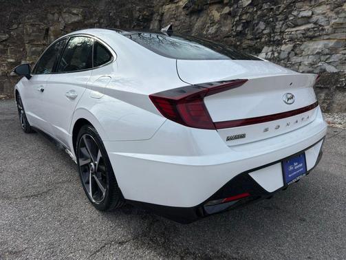 2022 Hyundai SONATA SEL Plus