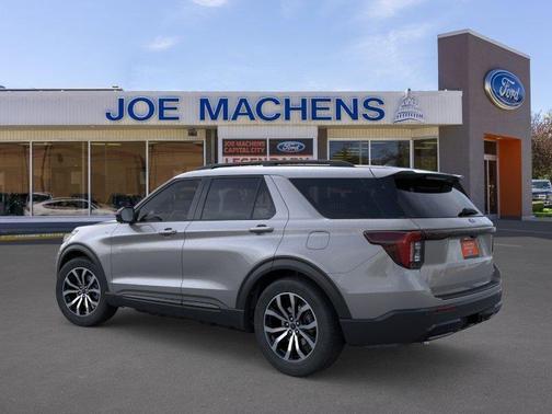 Carbonized Gray Metallic 2026 Ford Explorer ST-Line