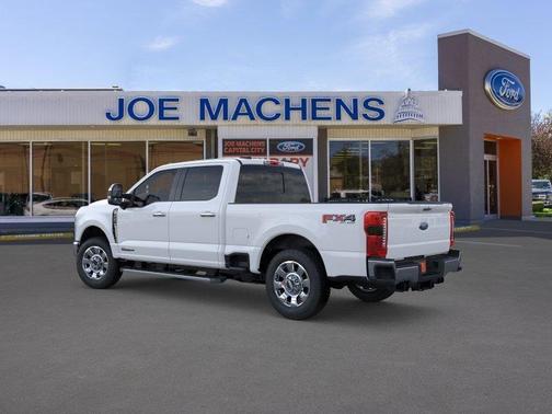 Oxford White 2026 Ford F-250 Lariat
