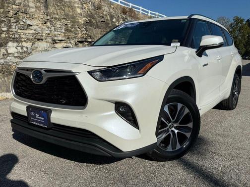 2021 Toyota Highlander Hybrid XLE
