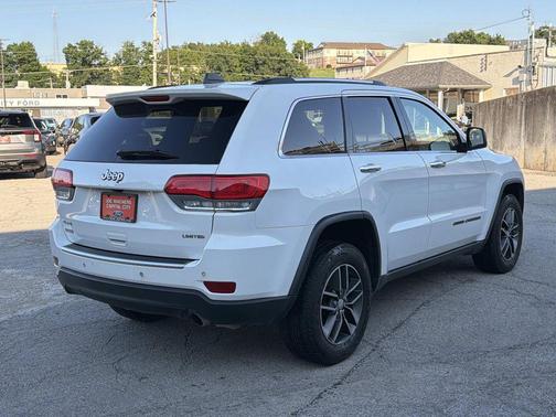 Bright White Clearcoat 2017 Jeep Grand Cherokee Limited