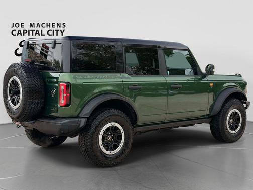Green Metallic 2025 Ford Bronco Badlands