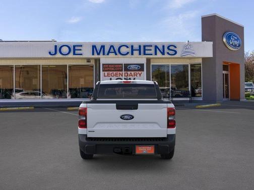 Space White Metallic 2026 Ford Maverick XLT